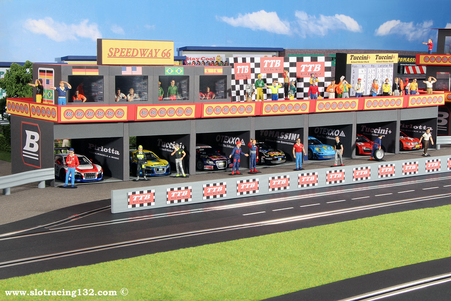 Slotcars 1 32 Slotracing Carrera Racecourse Tips Tricks Buildings slotcars-1-32-slotracing-carrera-racecourse-tips-tricks-buildings